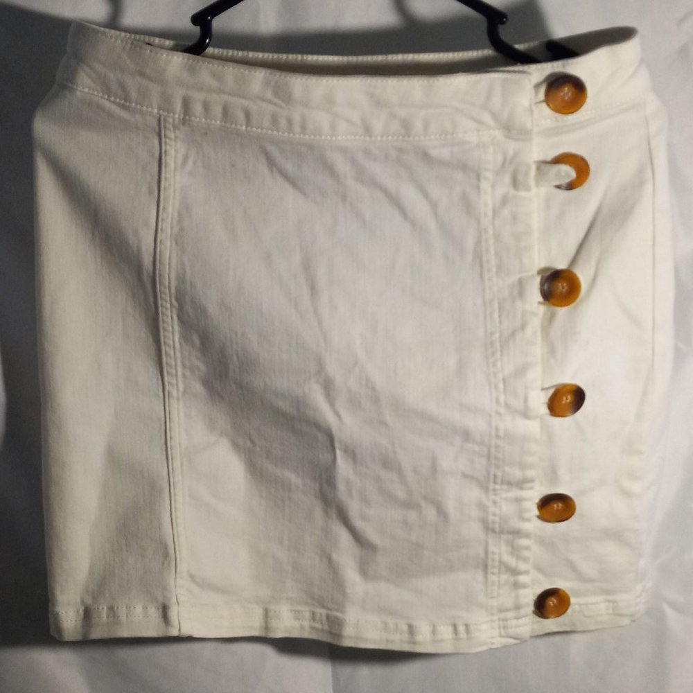 FREE PEOPLE - MINISKIRT - OFF-WHITE - SIZE 10 (EUC)